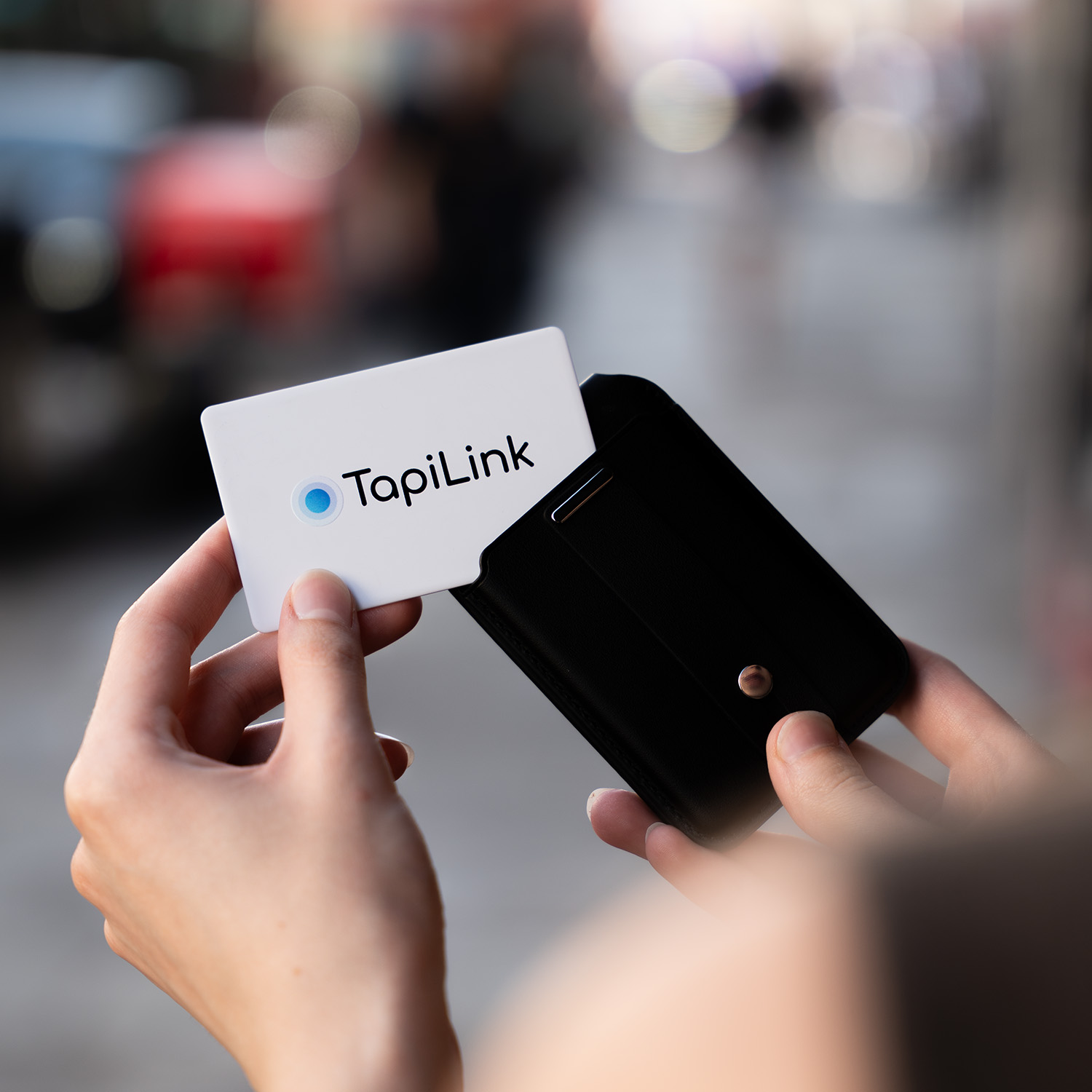 How Metal Digital Business Cards offer a memorable impact?